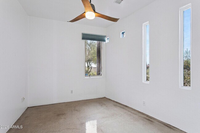 Building Photo - 9267 E Diamond Rim Dr