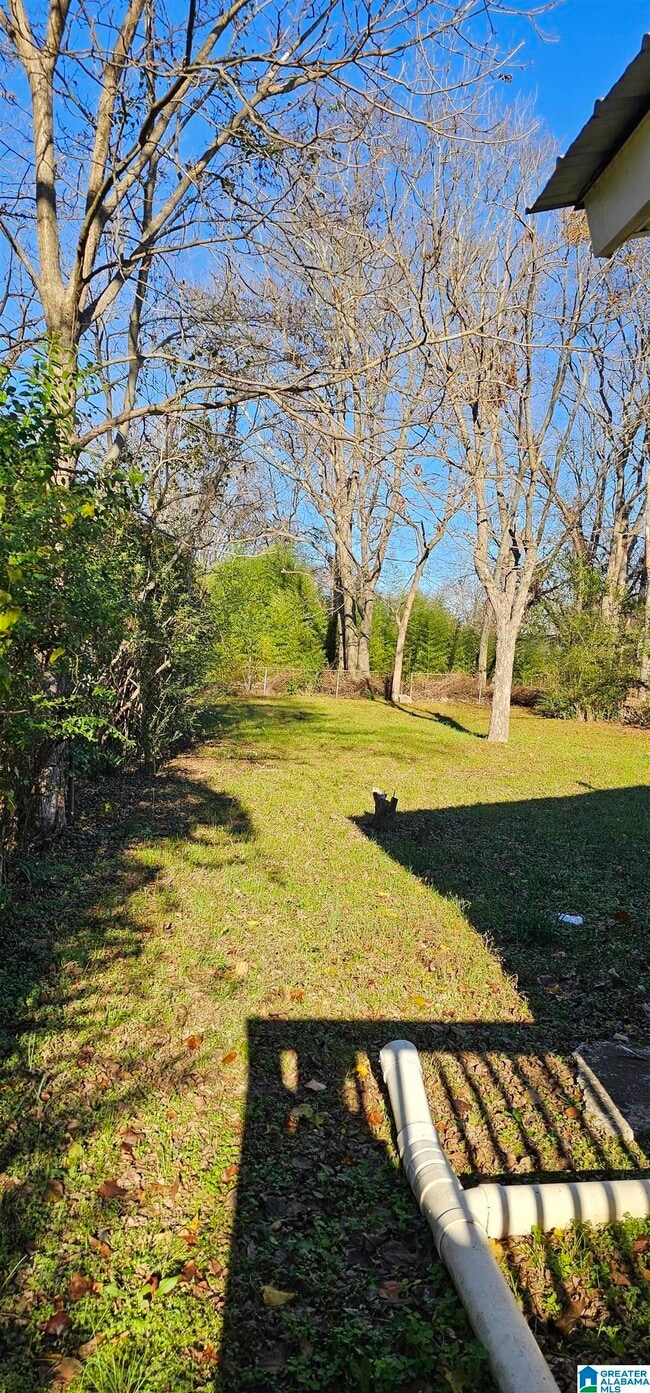 Building Photo - 529 12th St N