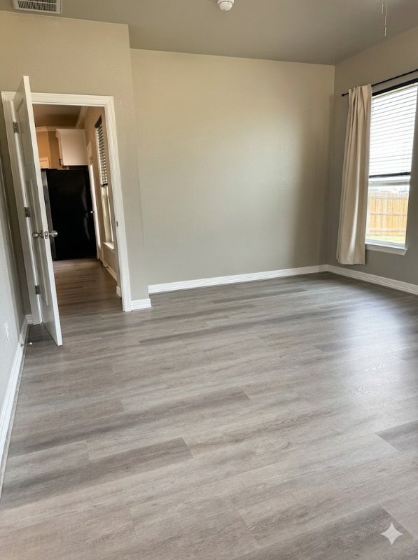 Building Photo - 104 Seattle Slew Dr