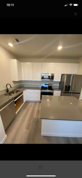Building Photo - 434 Mountain Bluebird Dr