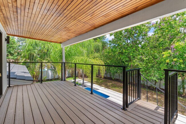 Building Photo - 2668 NW 41st St