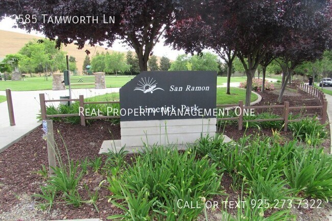 Building Photo - 2585 Tamworth Ln