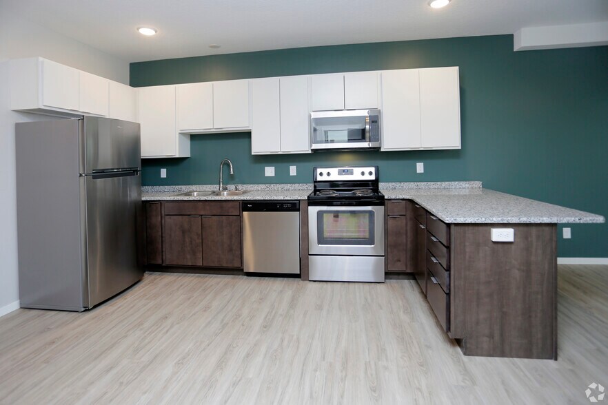 1 Bedroom 1 Bath - Uptown Apartments