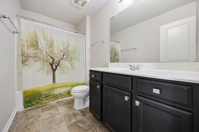 Building Photo - 901 Times Square Dr