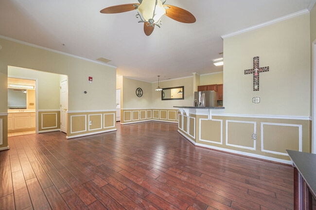 Building Photo - 3902 N Sagamore Dr