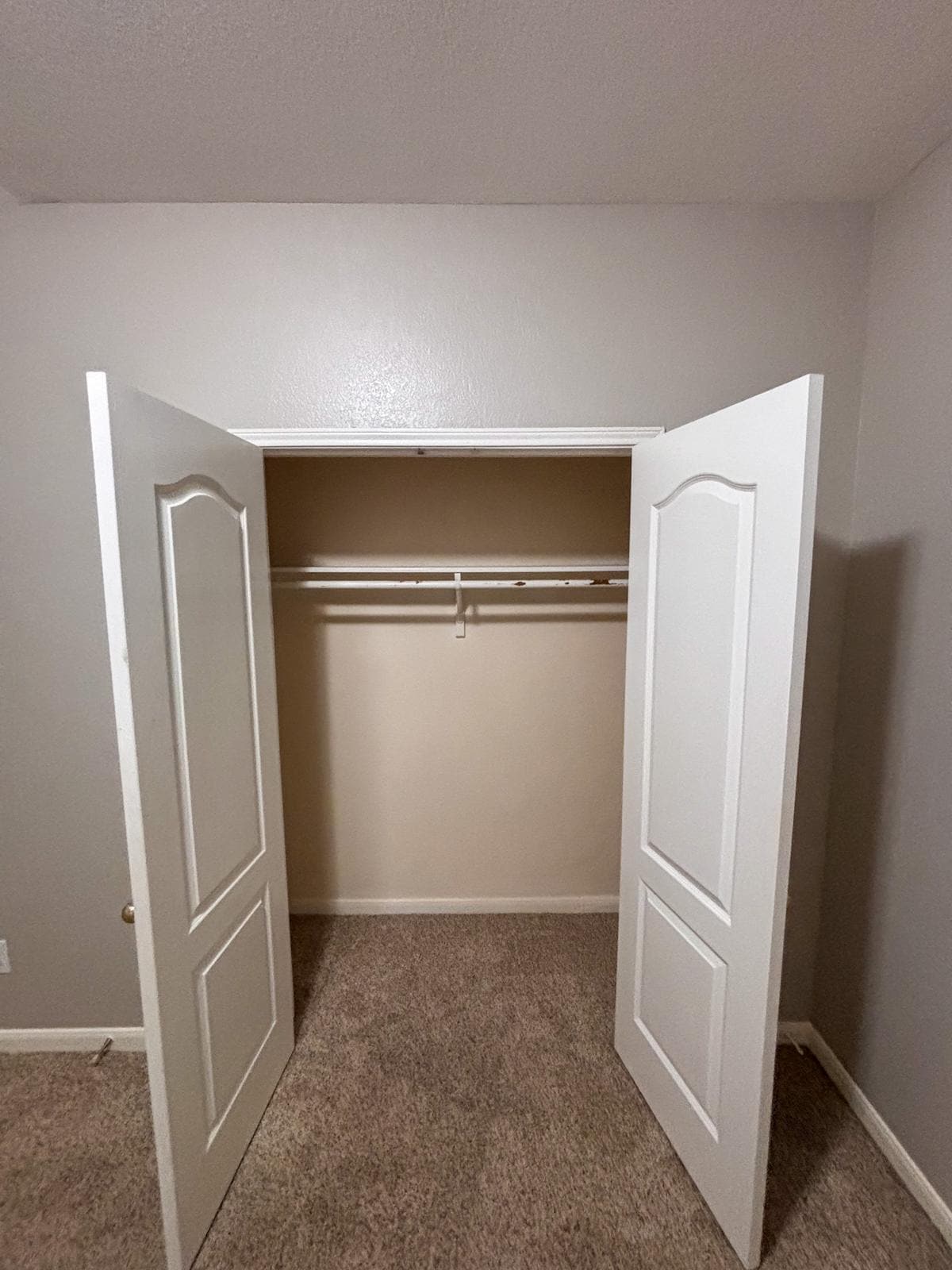 Room Closet - 521 Small Cedar Dr