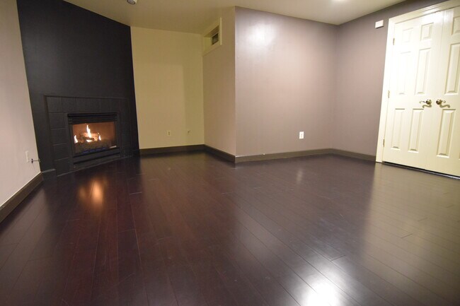 Building Photo - 3728 Huntley Meadows Ln