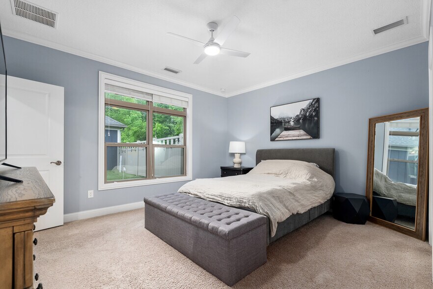 Building Photo - 243 Parkgate Ct