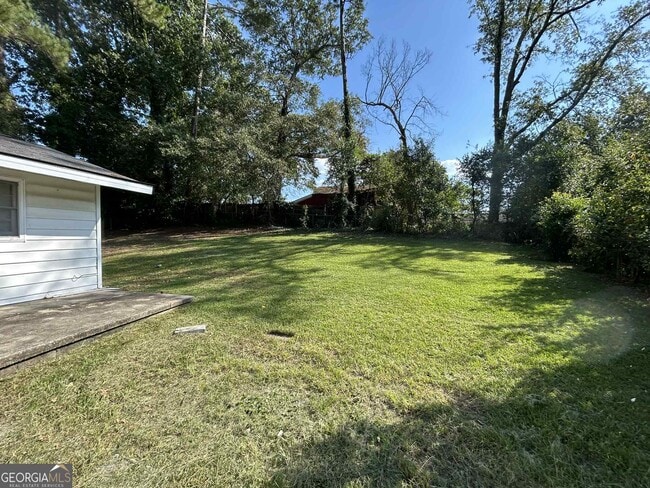Building Photo - 1548 Cambridge Dr