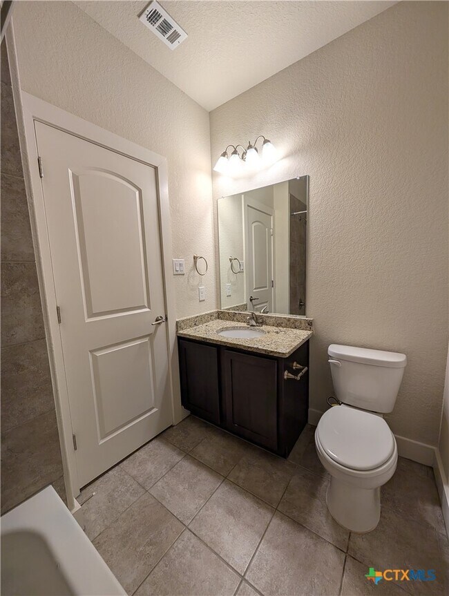 Building Photo - 737 Milestone Pk