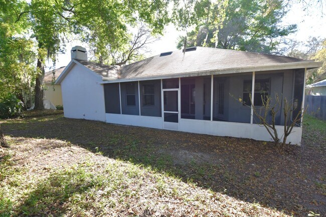 Building Photo - 2736 Tall Maple Loop