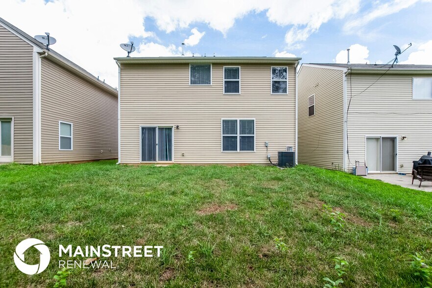 Building Photo - 619 Mountain Quail Dr