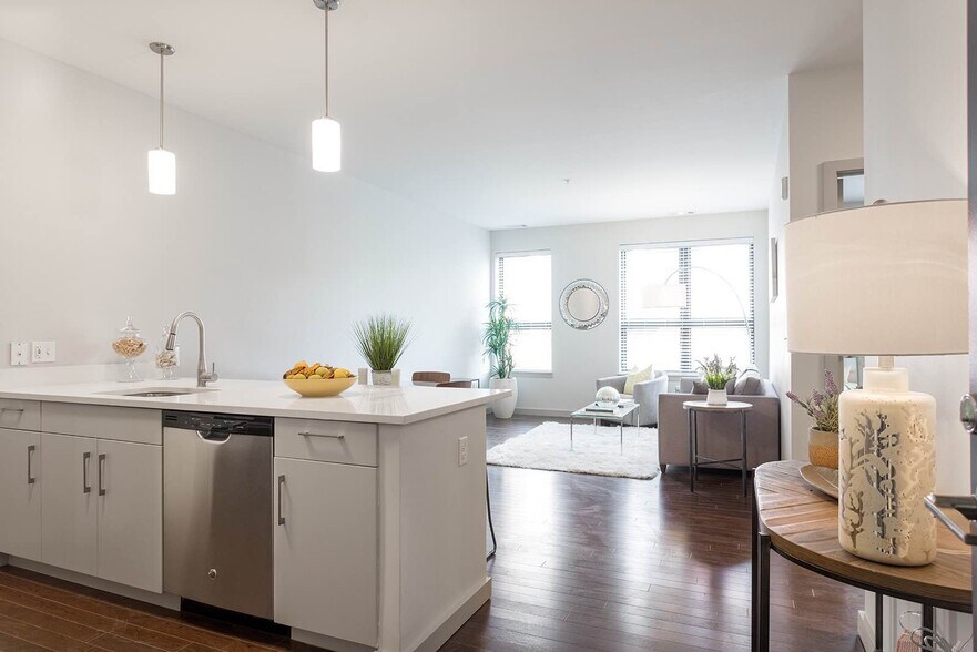 Building Photo - 21 Harris St