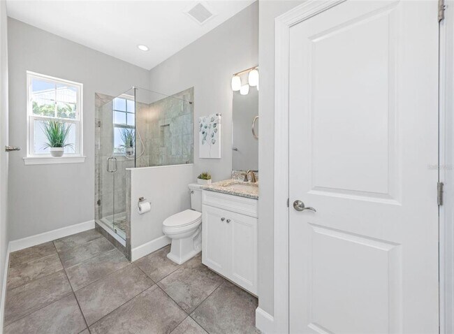 Building Photo - 4022 Rocky Shores Dr