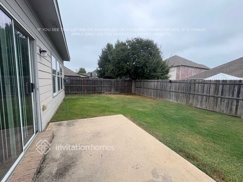 Building Photo - 4517 Dogwood Dr
