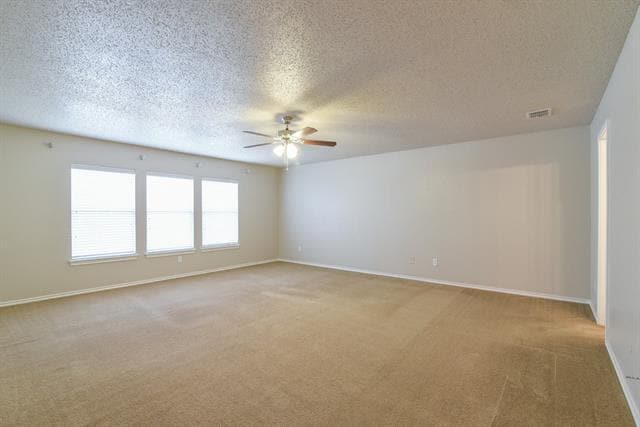 Building Photo - 2106 Delaford Dr