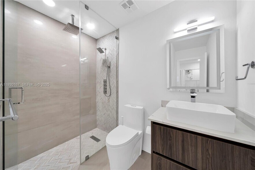 Building Photo - 13401 SW 113th Ter