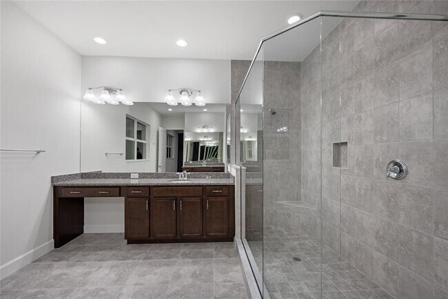 Building Photo - 5164 Liberty Ln