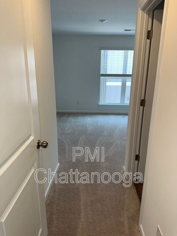 Building Photo - 244 Asbury Oak Ln