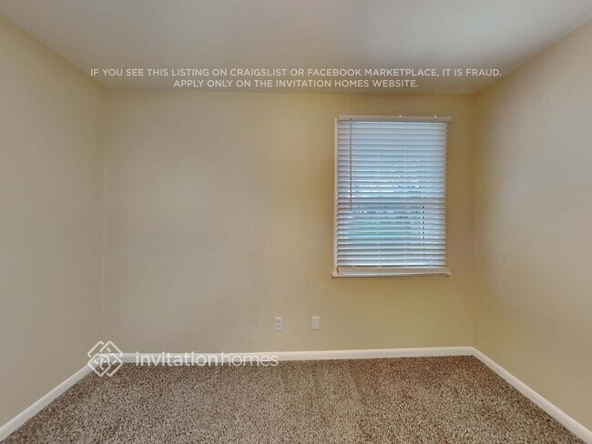 Building Photo - 7944 Stallion Dr