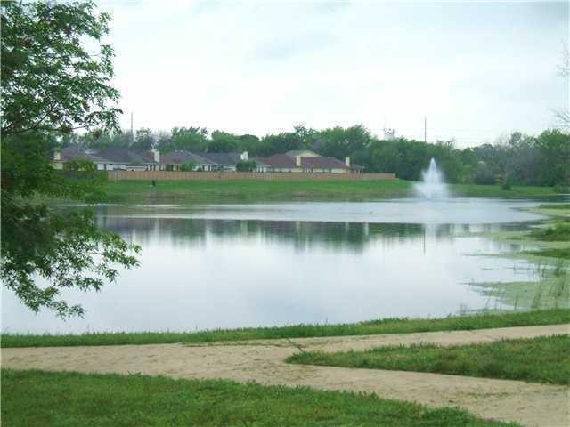 Building Photo - 320 Altamont St