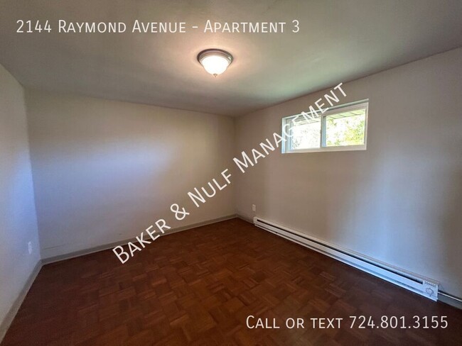 Building Photo - 2 Bedroom in Latrobe - Walking Distance to...