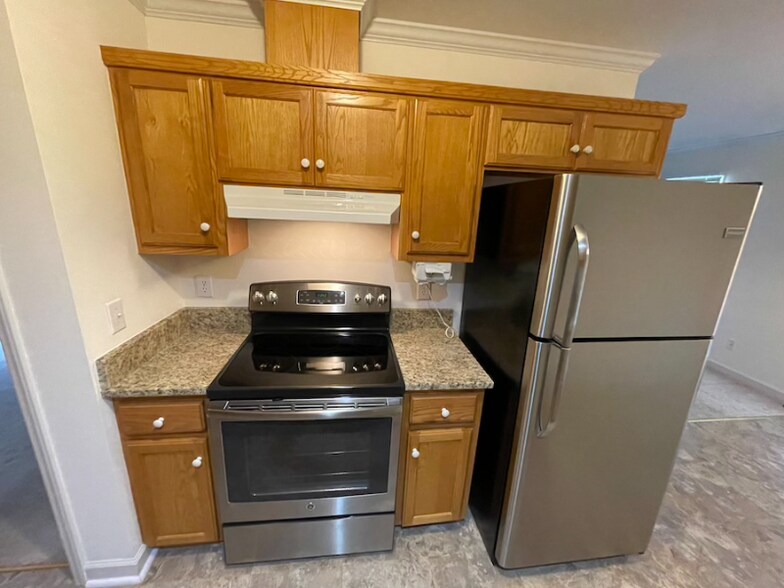 Building Photo - 1007 Loganberry Ct