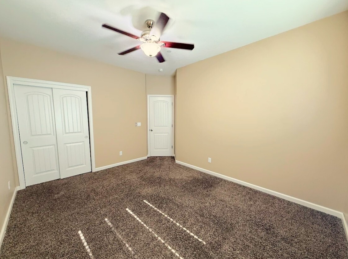 Building Photo - 4014 Cinnabar Ave