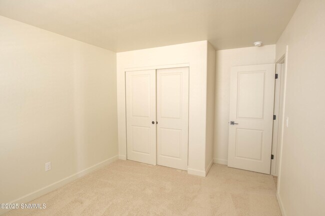 Building Photo - 3614 Paragon St