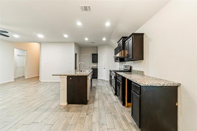 Building Photo - 9717 Snowbell Ln