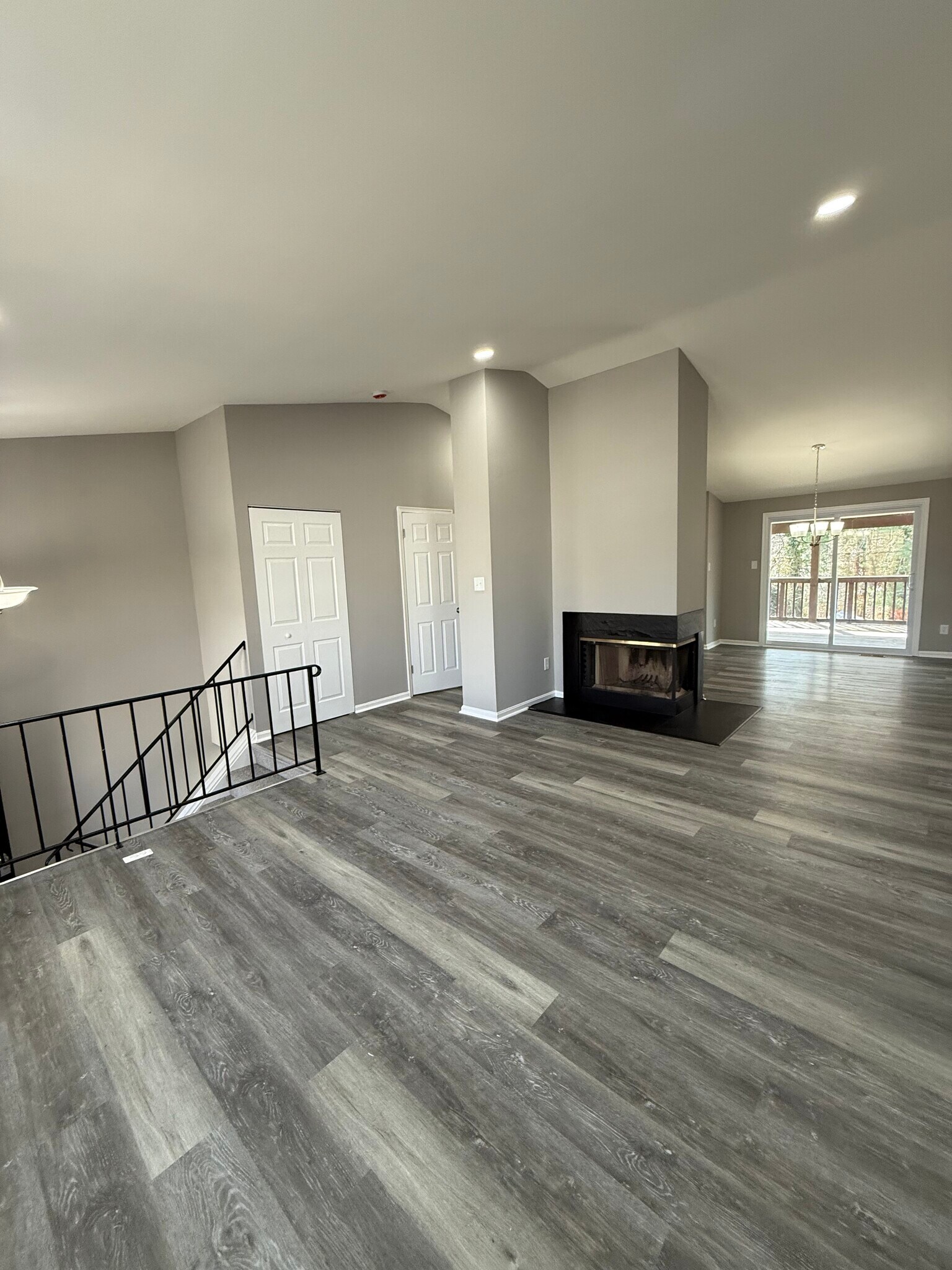 Building Photo - 518 Brighton Pl