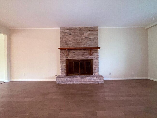 Building Photo - 5413 Coventry Ln