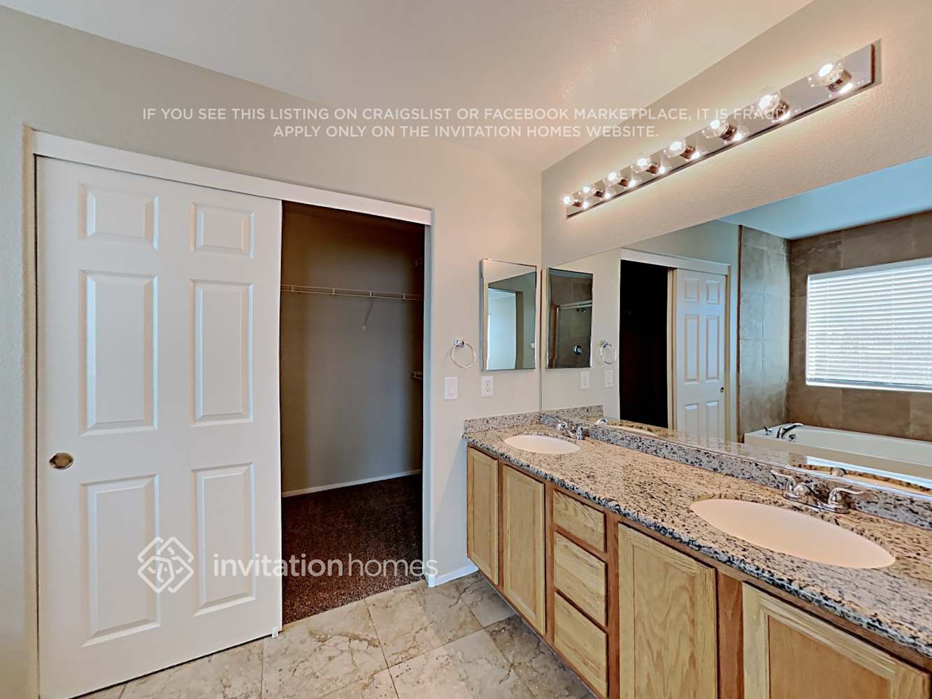 Building Photo - 6135 Yucca Fields Ct