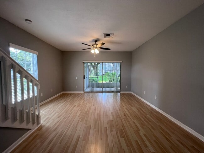 Building Photo - 2/2.5 in Chase Townhomes