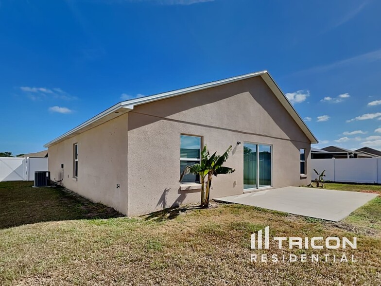 Building Photo - 5153 Magnolia Preserve Blvd