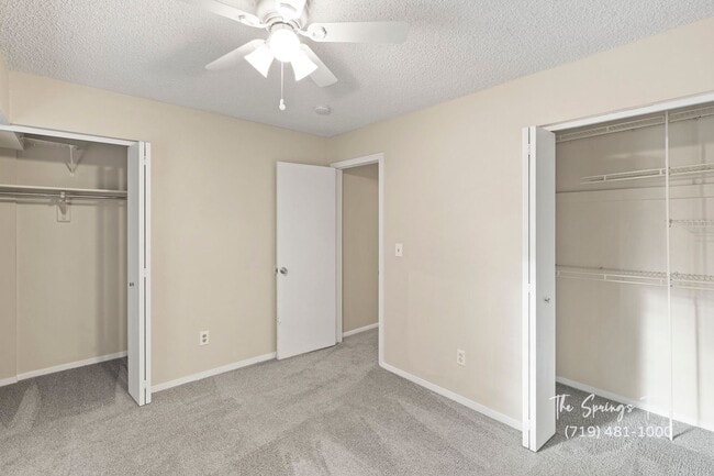 Building Photo - La Jolla 2BD Two-Story Townhome convenient...