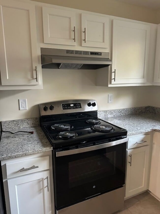 Building Photo - 353 MARKIN;CHARLES/HSINGFEN