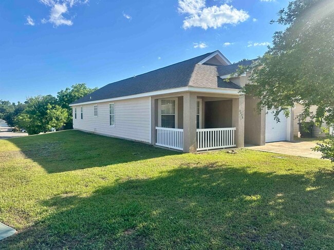 Building Photo - 3275 Addison Ln