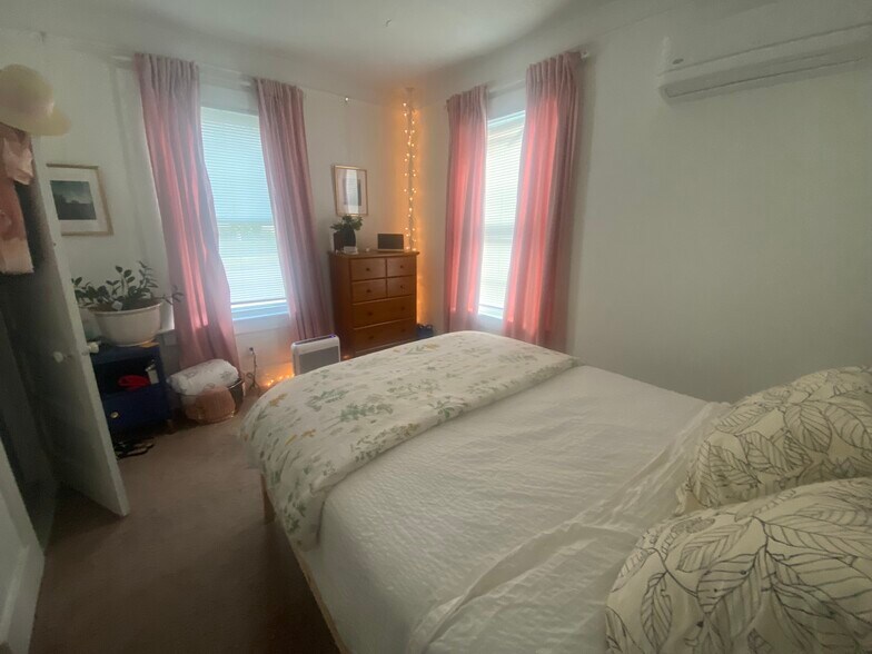 Building Photo - 101 Hynes Ave