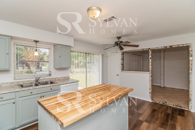 Building Photo - Living where You Love is Good for your Heart!