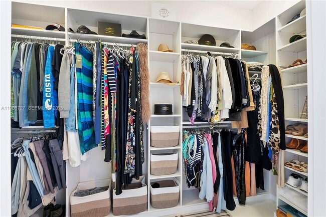 Building Photo - 1819 SE 17th St