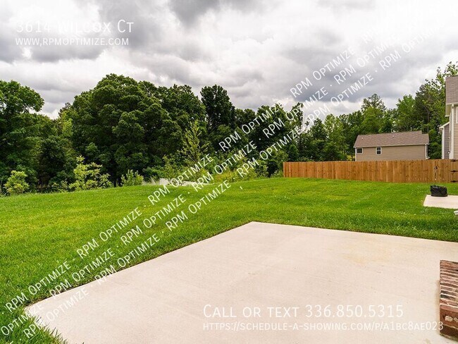 Building Photo - 3614 Wilcox Dr