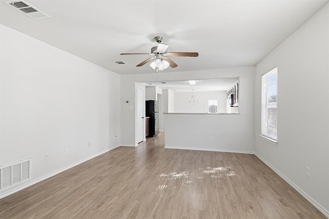 Building Photo - 177 Pebble Creek Ln