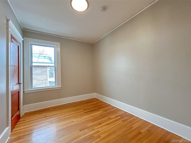 Building Photo - 51 Park Ave