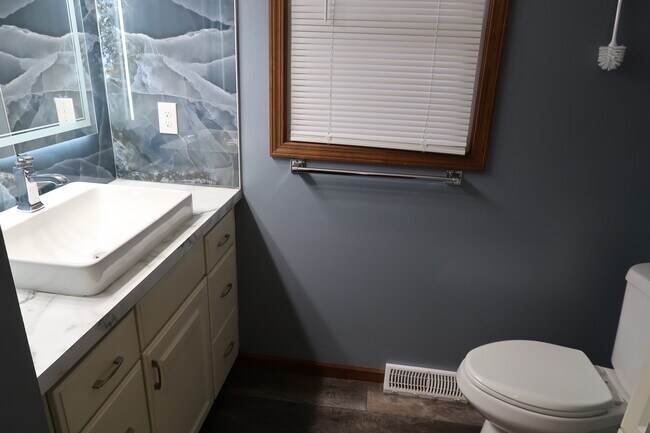 Building Photo - 1264 Brookridge SE