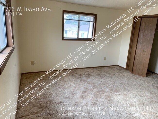 Building Photo - 723 W Idaho Ave