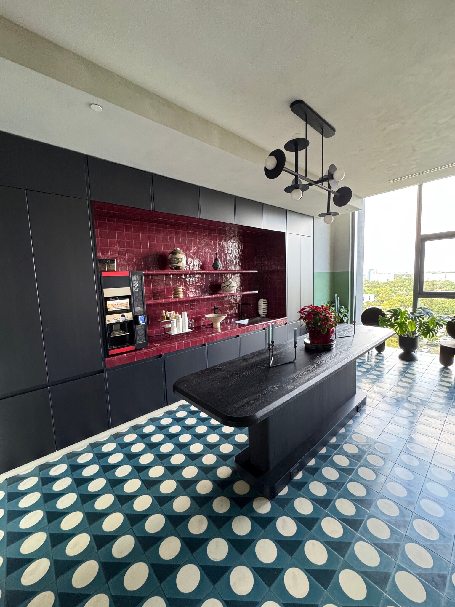 Building Photo - 70 NW 28th St