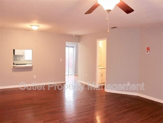 Building Photo - 6291 Arlington Ct