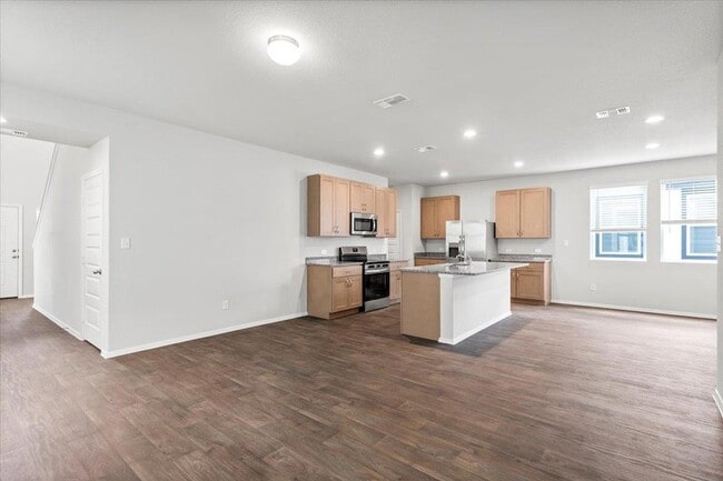 Building Photo - 2607 Totley Rd