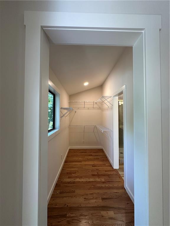 Building Photo - 645 Mt Victoria Pl
